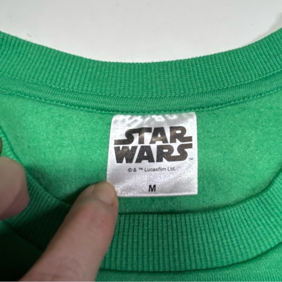 Star Wars Green Stormtrooper Holiday Sweatshirt Men's M Medium Caroling - Picture 8 of 11